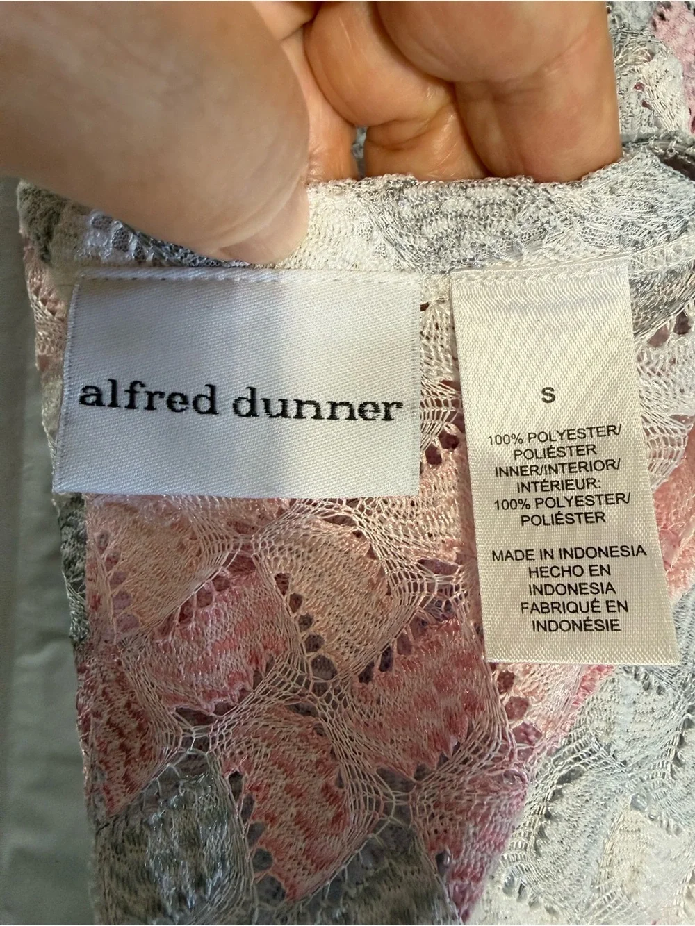 Alfred Dunner 2 pc Matching Tank Top with Lace Sweater.  Casual /Church / Work.